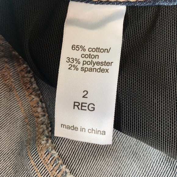 LAST CHANCE- High Waisted Maurice’s Skinny Jeans - Picture 4 of 7